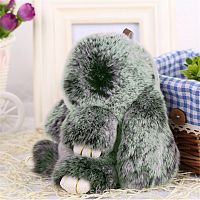 меховой зайка брелок зелёный в Челябинске