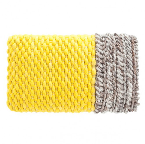 подушка plait yellow от gan в Челябинске